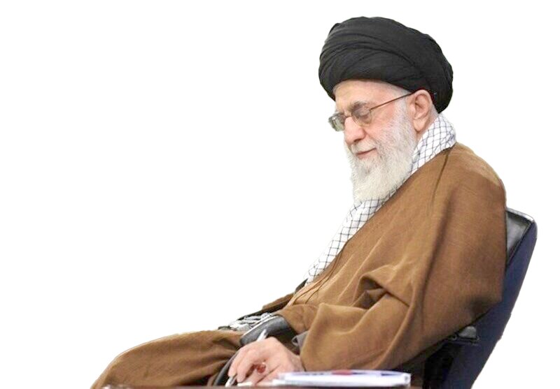 رهبر انقلاب در پیامی شهادت سرلشکر نیلفروشان را تسلیت گفتند رهبر انقلاب در پیامی شهادت سرلشکر نیلفروشان را تسلیت گفتند