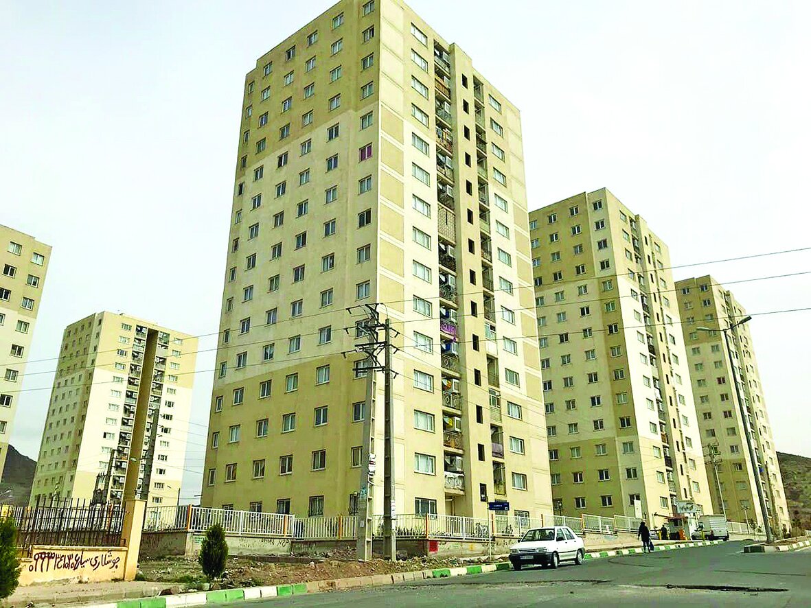 محرومان در حسرت یک سقف محرومان در حسرت یک سقف