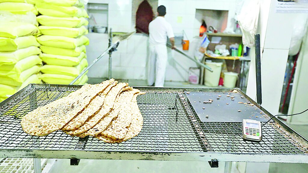 گرانی نان و شکایت مردم گرانی نان و شکایت مردم