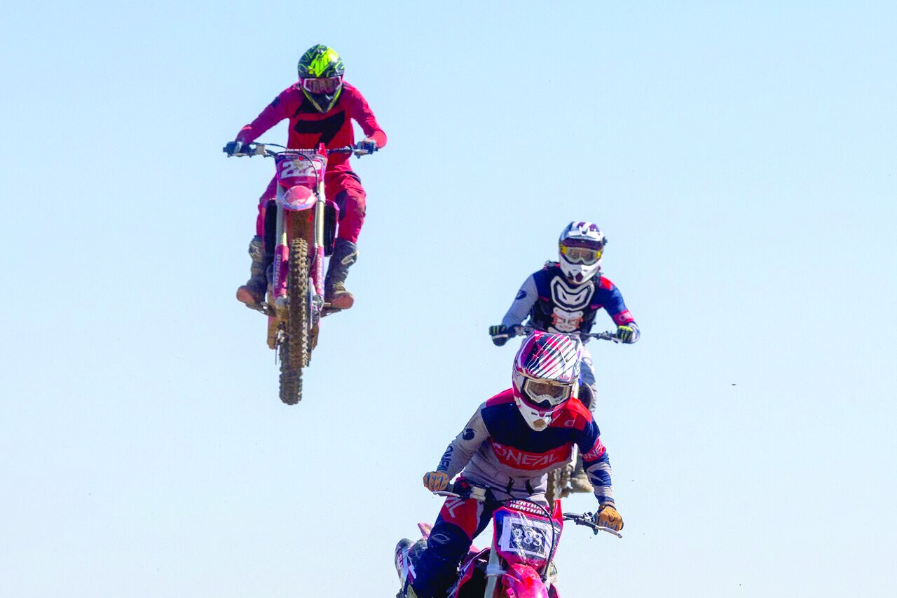 مسابقه موتور کراس «جام جزایر ایرانی» مسابقه موتور کراس «جام جزایر ایرانی»