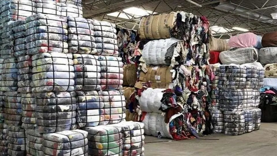 ۳۰ درصد کالاهای موجود در بازار پوشاک قاچاق هستند ۳۰ درصد کالاهای موجود در بازار پوشاک قاچاق هستند