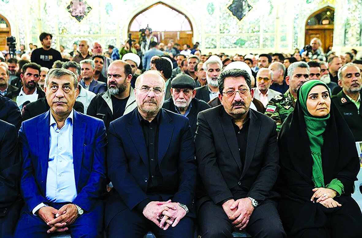 درددل «بدون روتوش» خانواده جانباختگان با دولتیها و مجلسیها درددل «بدون روتوش» خانواده جانباختگان با دولتیها و مجلسیها