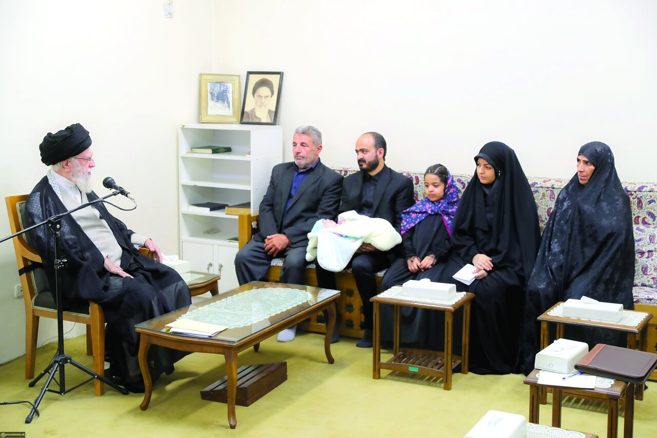 شهادت در خط مقدم نبرد با رژیم صهیونیستی شهادت در خط مقدم نبرد با رژیم صهیونیستی