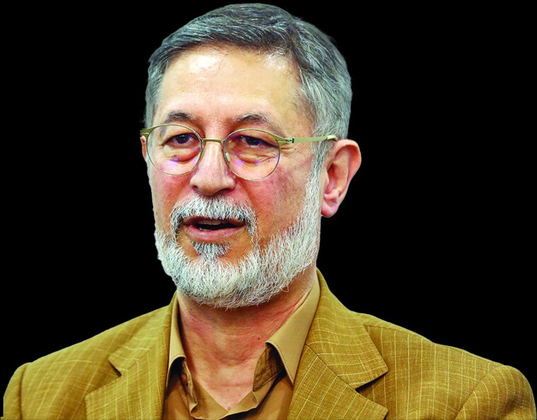 گرانترین جایزه ادبی ایران