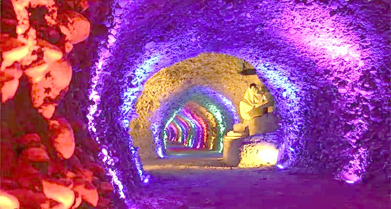 قُمِش چوقابافان دزفول؛ گنجی تاریخی در اعماق زمین قُمِش چوقابافان دزفول؛ گنجی تاریخی در اعماق زمین