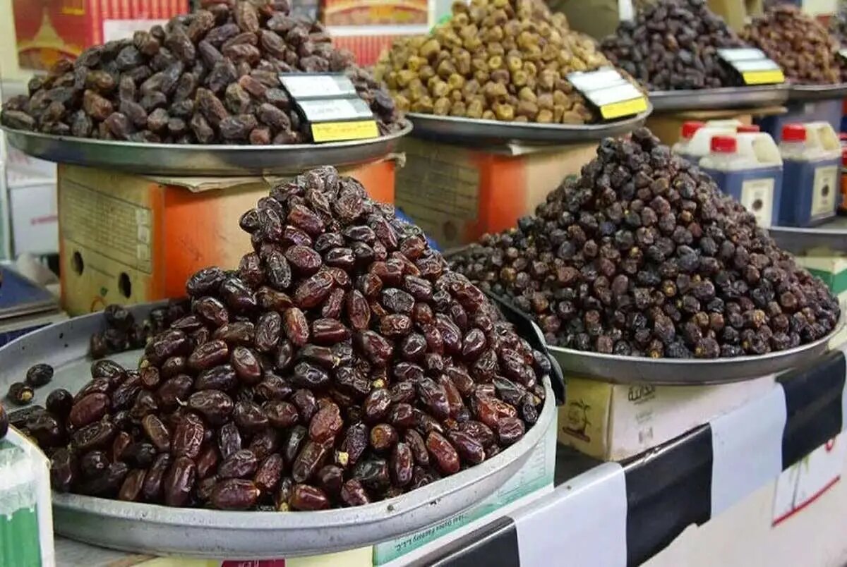 موجودی خرمای سردخانهها بالای یکمیلیون تن موجودی خرمای سردخانهها بالای یکمیلیون تن