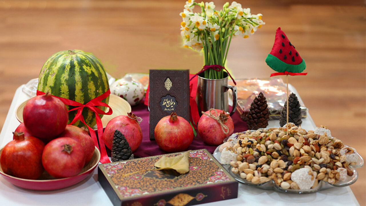 یلدا و میوههای خوشمزه یلدا و میوههای خوشمزه