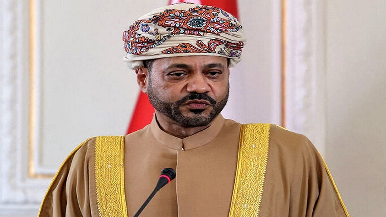 حامل پیام سلطان برای پزشکیان هستم حامل پیام سلطان برای پزشکیان هستم