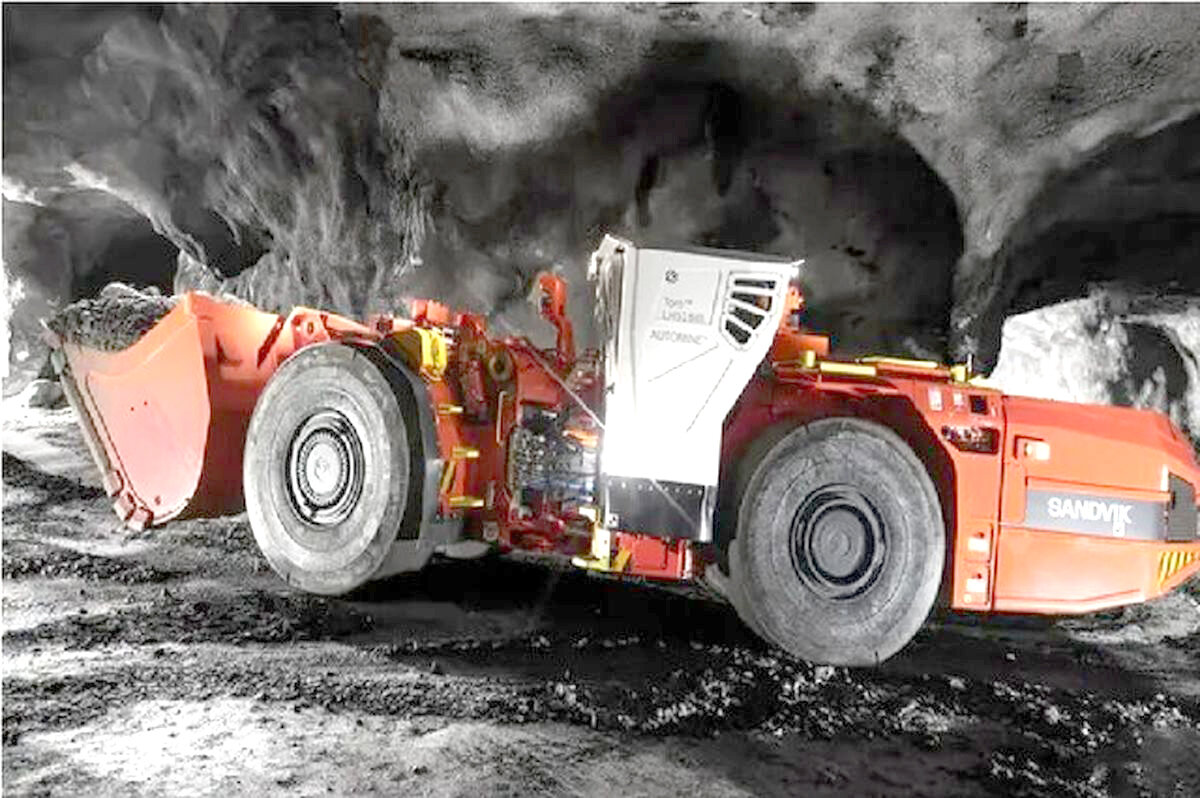 آغاز به کار اولین لودرهای برقی خودران در معدنی در کانادا آغاز به کار اولین لودرهای برقی خودران در معدنی در کانادا