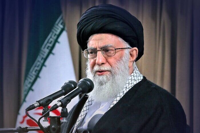 دعوت به تحقیق و نوشتن درباره امام جواد(ع)، امام هادی (ع) و امام عسکری(ع) دعوت به تحقیق و نوشتن درباره امام جواد(ع)، امام هادی (ع) و امام عسکری(ع)
