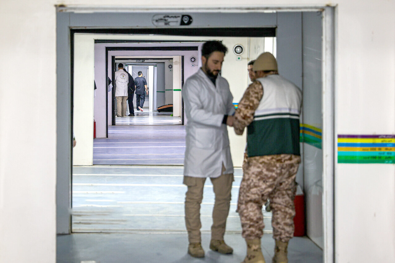 افتتاح بیمارستان تخصصی سیار امام حسین(ع) نیروی زمینی سپاه پاسداران افتتاح بیمارستان تخصصی سیار امام حسین(ع) نیروی زمینی سپاه پاسداران