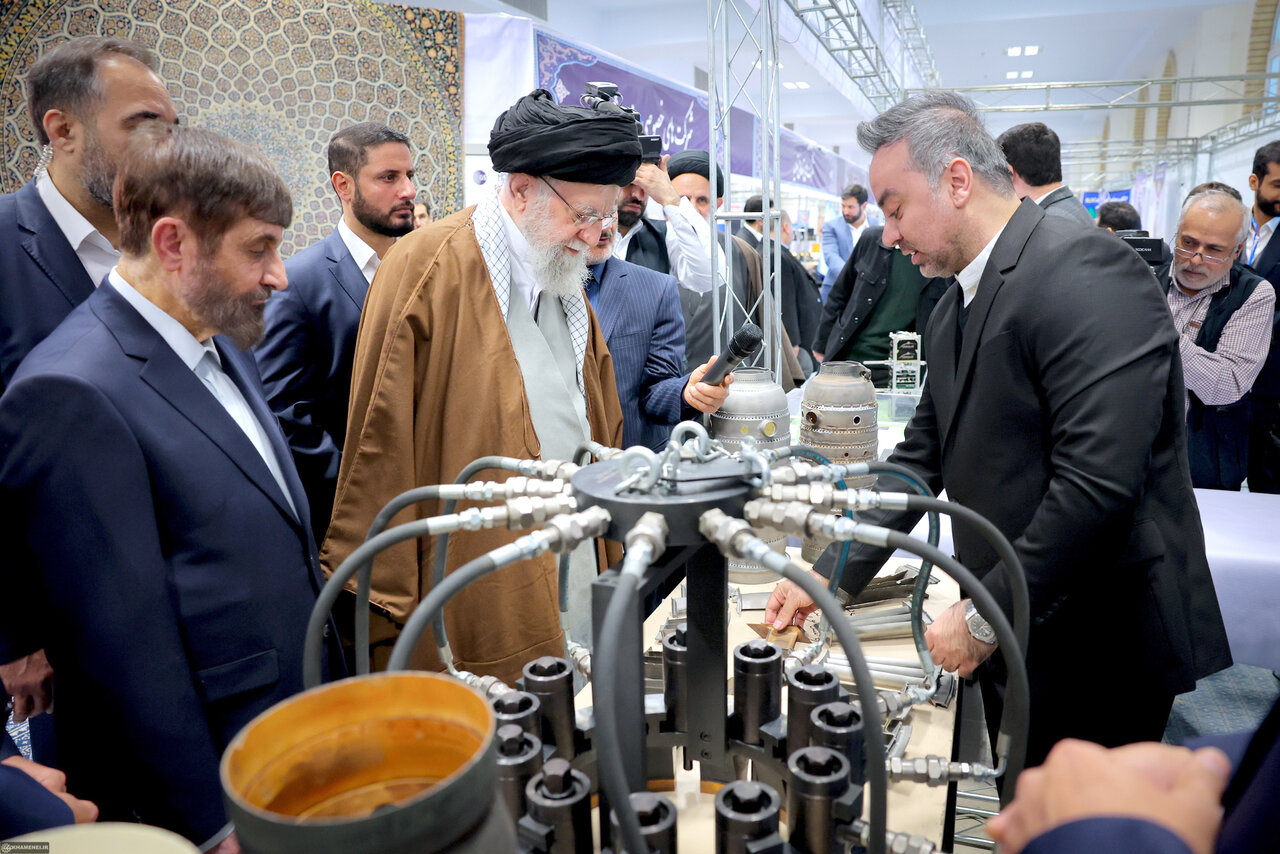 نقش کلیدی بخش خصوصی در پیشبرد اقتصاد کشور نقش کلیدی بخش خصوصی در پیشبرد اقتصاد کشور