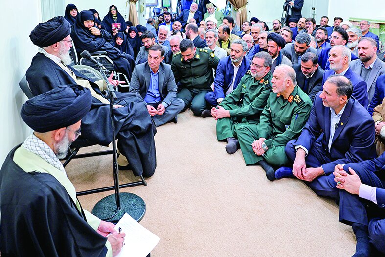 کاشان شهری برجسته با شخصیتهای برجسته است کاشان شهری برجسته با شخصیتهای برجسته است