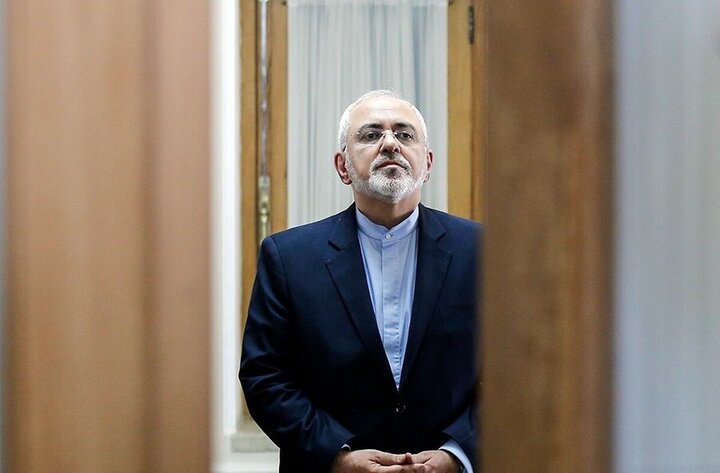 آقای ظریف، موشک برای مردم است، نه رقیب مردم!