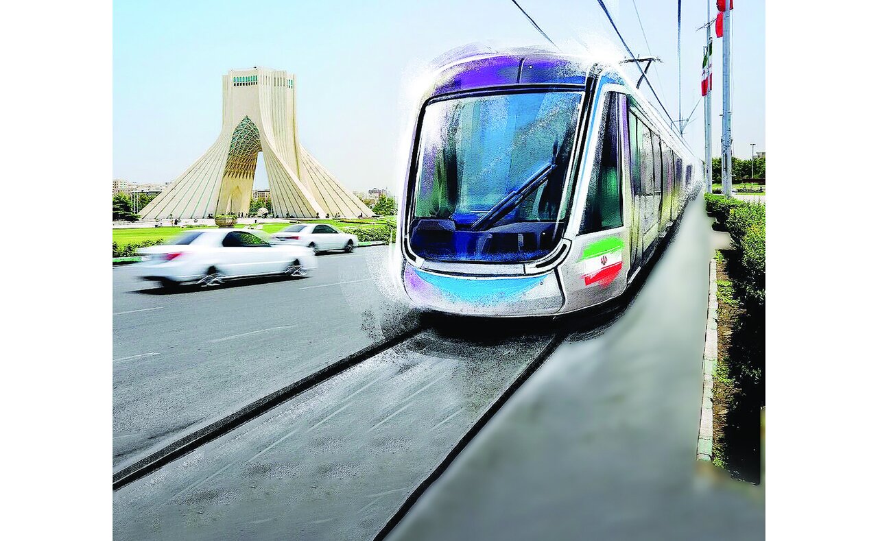 حرکت تراموا روی آسفالتهای تهران حرکت تراموا روی آسفالتهای تهران