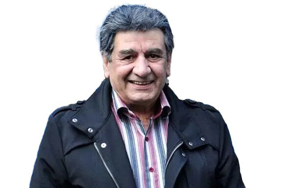 منوچهر والیزاده، صدای ماندگار دوبله ایران به خاطرهها پیوست منوچهر والیزاده، صدای ماندگار دوبله ایران به خاطرهها پیوست