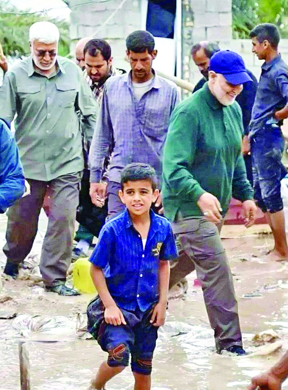 فردی بیاموز اجتماعی عمل کن فردی بیاموز اجتماعی عمل کن