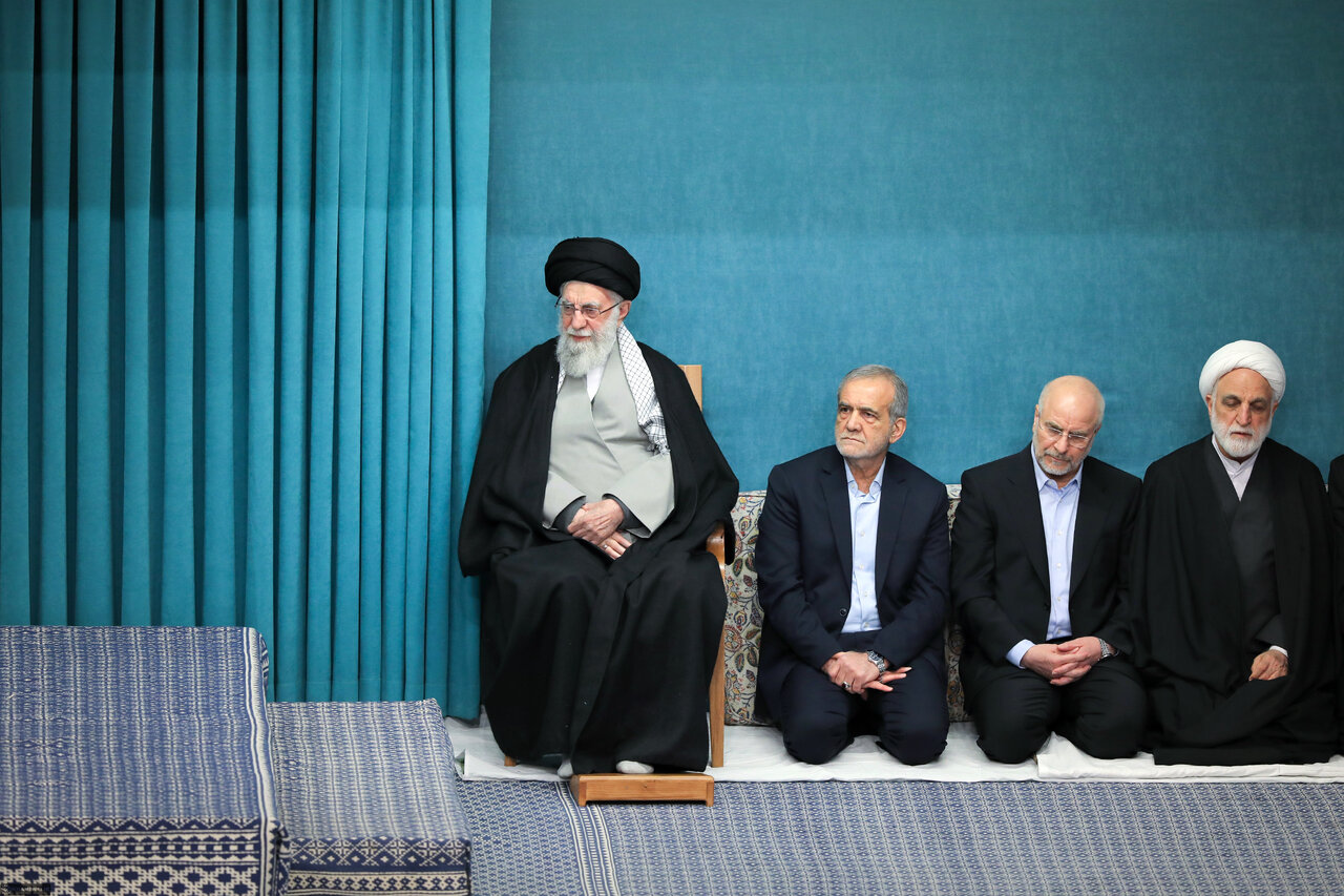 ترامپ شایسته مبادله پیام نیست ترامپ شایسته مبادله پیام نیست