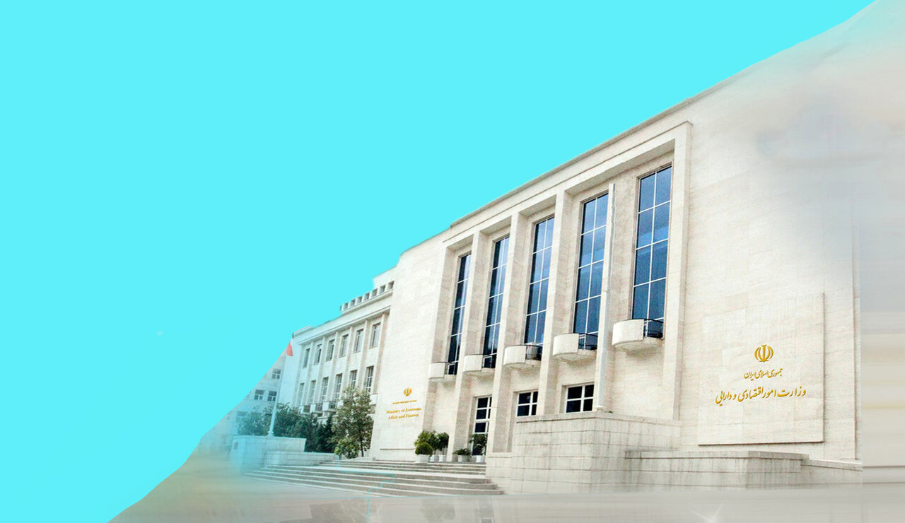 وزیر یا فرمانده؟ مسئله این است وزیر یا فرمانده؟ مسئله این است