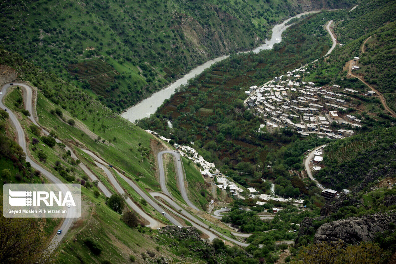 اورامانات؛ روستای پلکانی به قدمت کل تاریخ اورامانات؛ روستای پلکانی به قدمت کل تاریخ