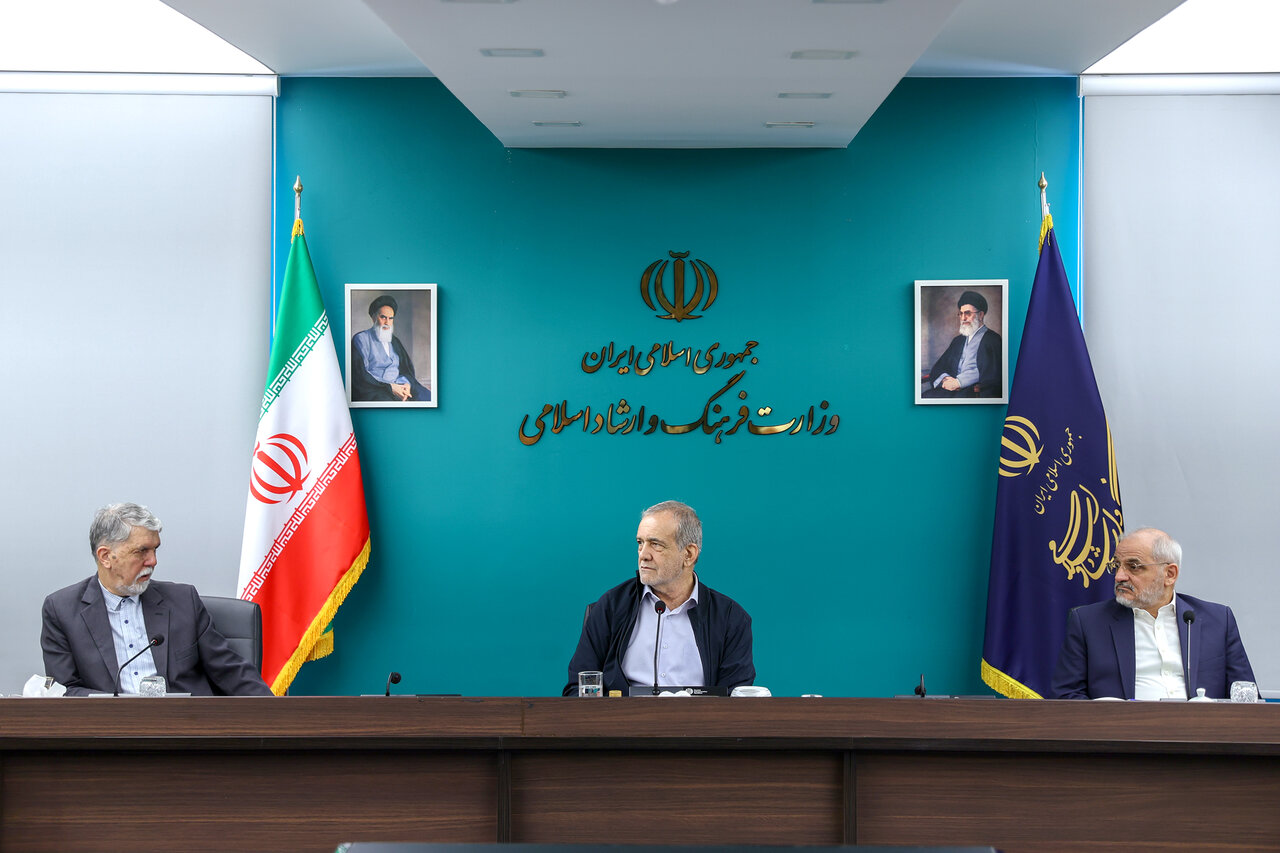 باید همه مردم را دید، نه فقط آنها که صدایشان بلندتر است باید همه مردم را دید، نه فقط آنها که صدایشان بلندتر است