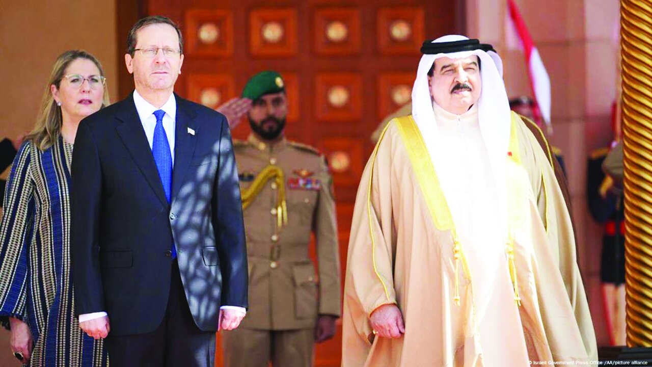 حکام عربی؛ در خدمت صهیونیستها و خیانت به مردم فلسطین حکام عربی؛ در خدمت صهیونیستها و خیانت به مردم فلسطین