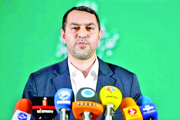 وزیر جدید اقتصاد باید مسلط بر سیاست‌های ارزی و مالی باشد