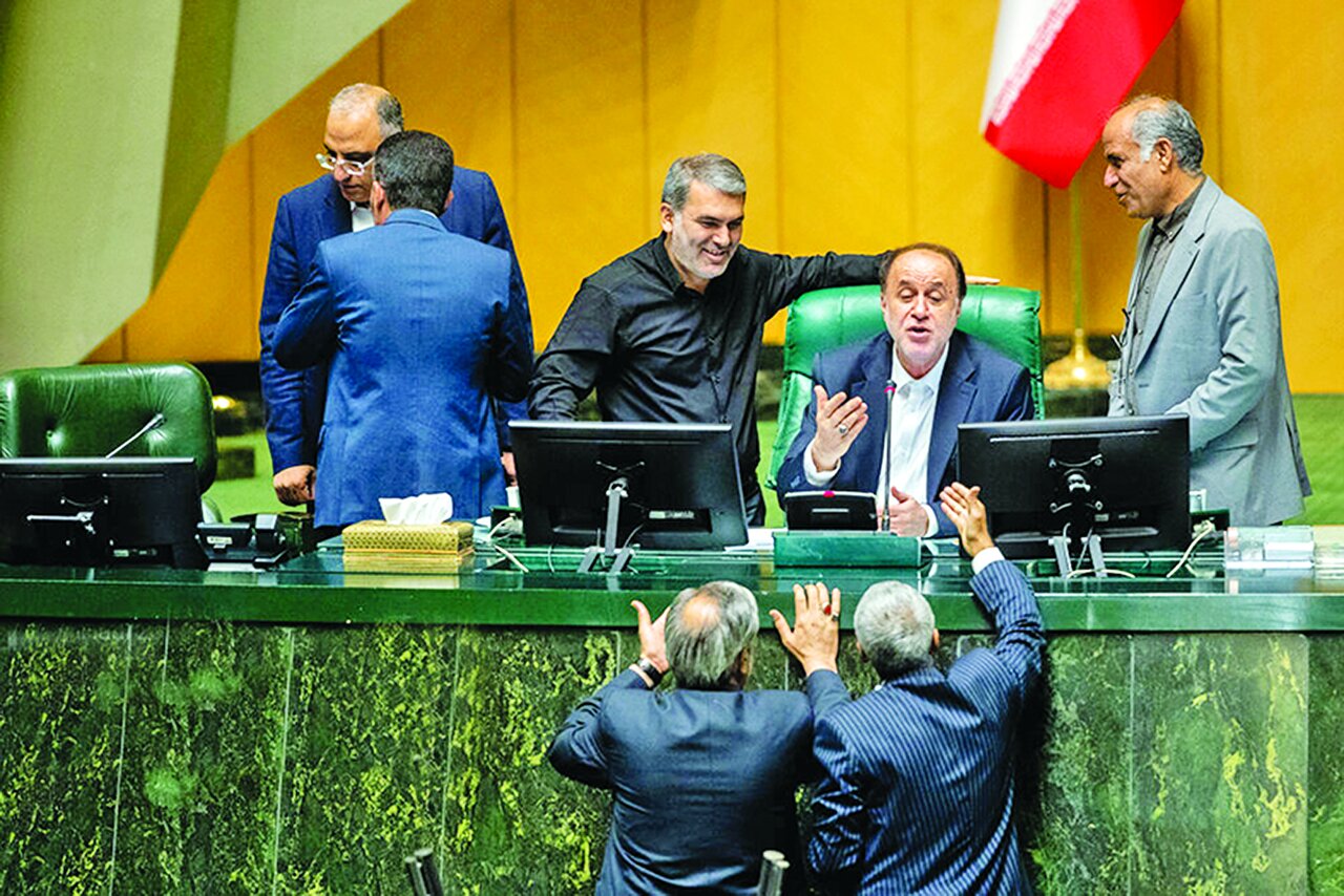 قانونی با ظرفیت بزرگ، عملکردی ضعیف