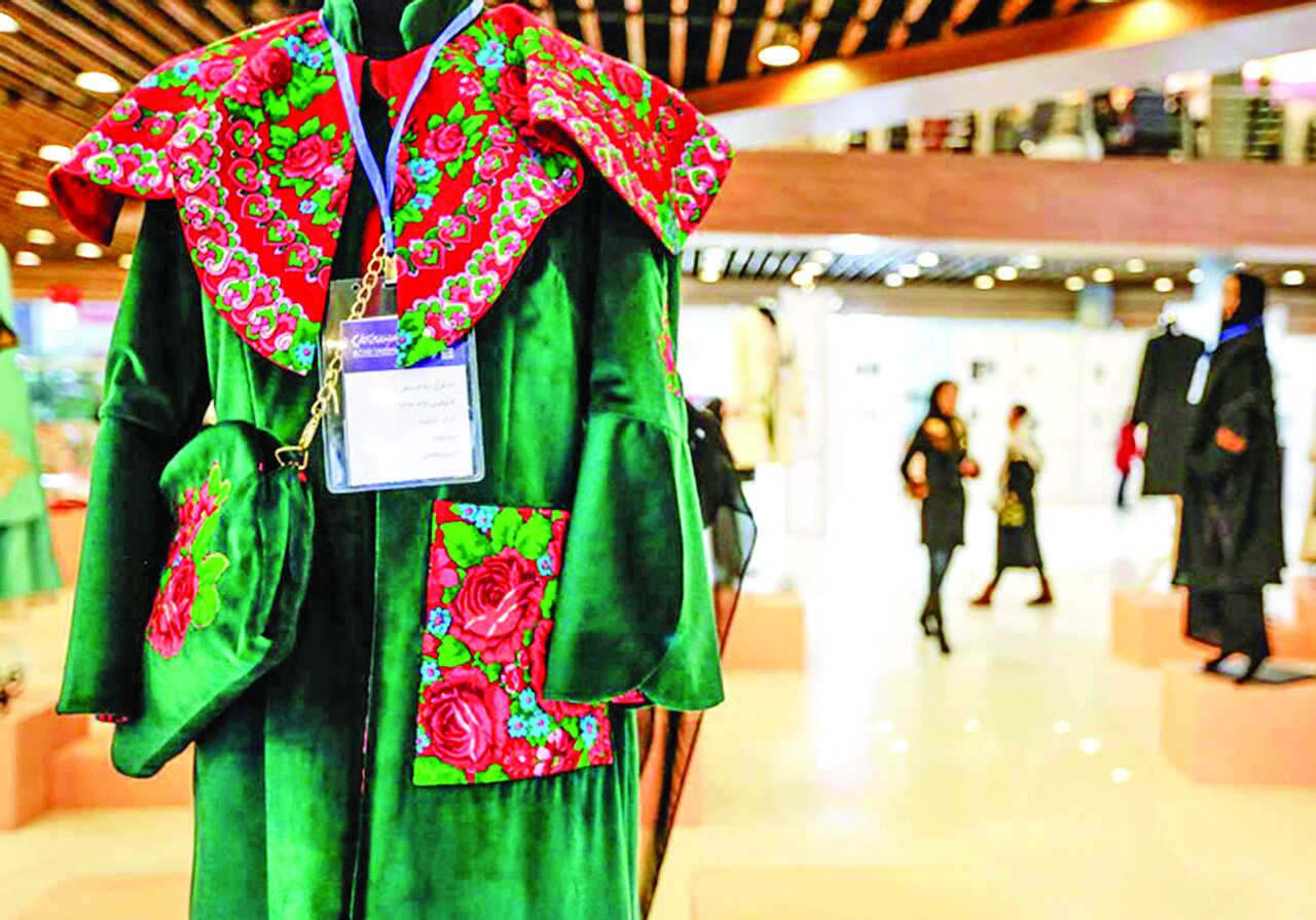 شلوغبازی بیفایده شلوغبازی بیفایده