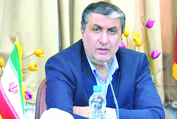 تسلیم فشارها نمی‌شویم