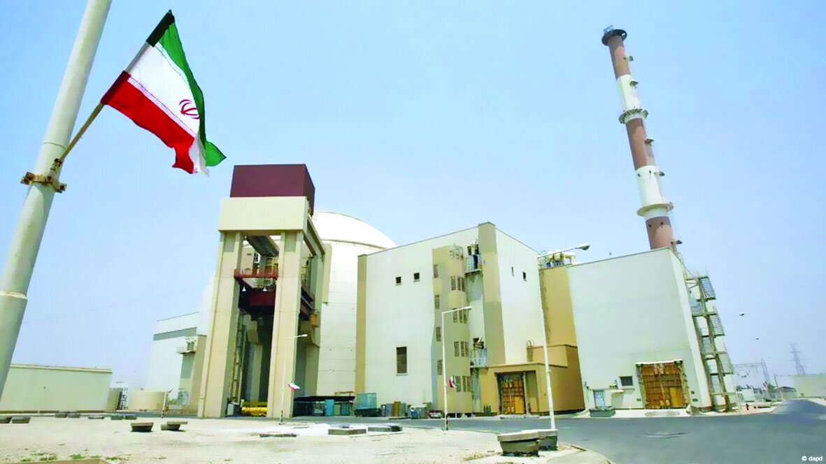 همه ایرانیان زیر چتر ایرانِ هستهای همه ایرانیان زیر چتر ایرانِ هستهای