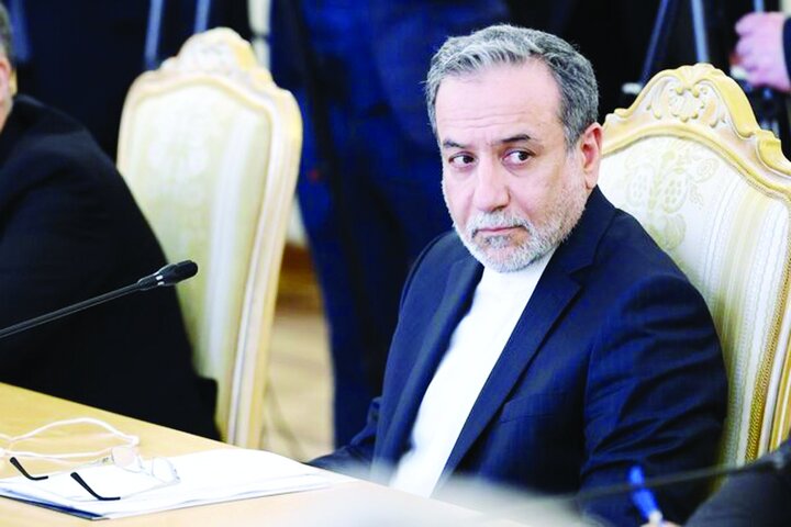 تحرکات دیپلماتیک در تکمیل «میدان»