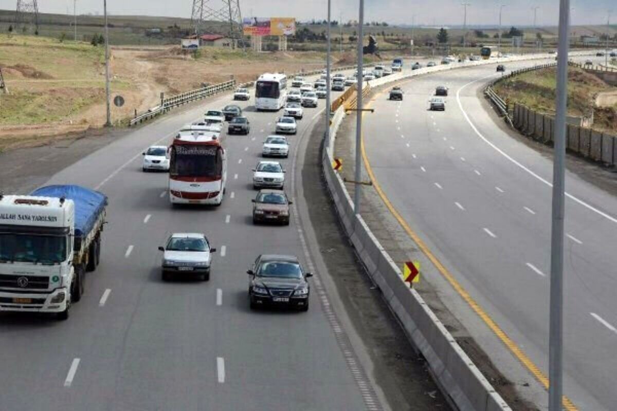 تردد در تمام محورهای کشور روان است تردد در تمام محورهای کشور روان است