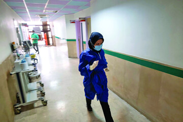 جامعه پزشکی سربلند در سختی‌های کشور