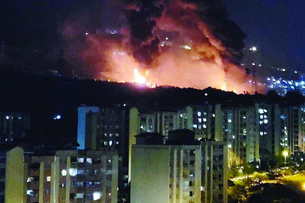 همه با یک نام و نشان؛ برای ایران همه با یک نام و نشان؛ برای ایران