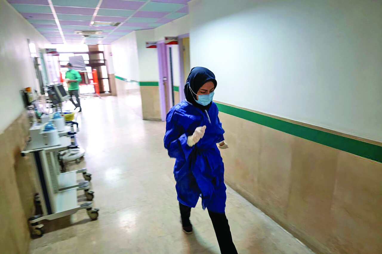 جامعه پزشکی سربلند در سختیهای کشور جامعه پزشکی سربلند در سختیهای کشور