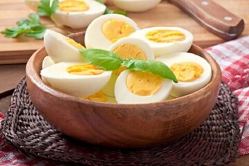 آیا مصرف زرده تخم‌مرغ در کهن‌سالی مضر است؟