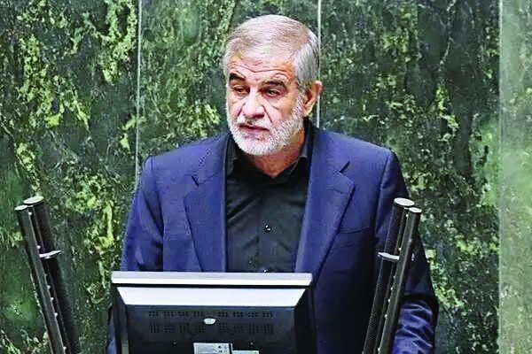 مردم بار دیگر با رهبر انقلاب و شهدا تجدید بیعت کردند مردم بار دیگر با رهبر انقلاب و شهدا تجدید بیعت کردند