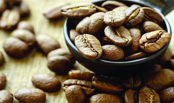 مصرف کافئین حین ورزش، عملکرد را در گرما بهبود می‌بخشد
