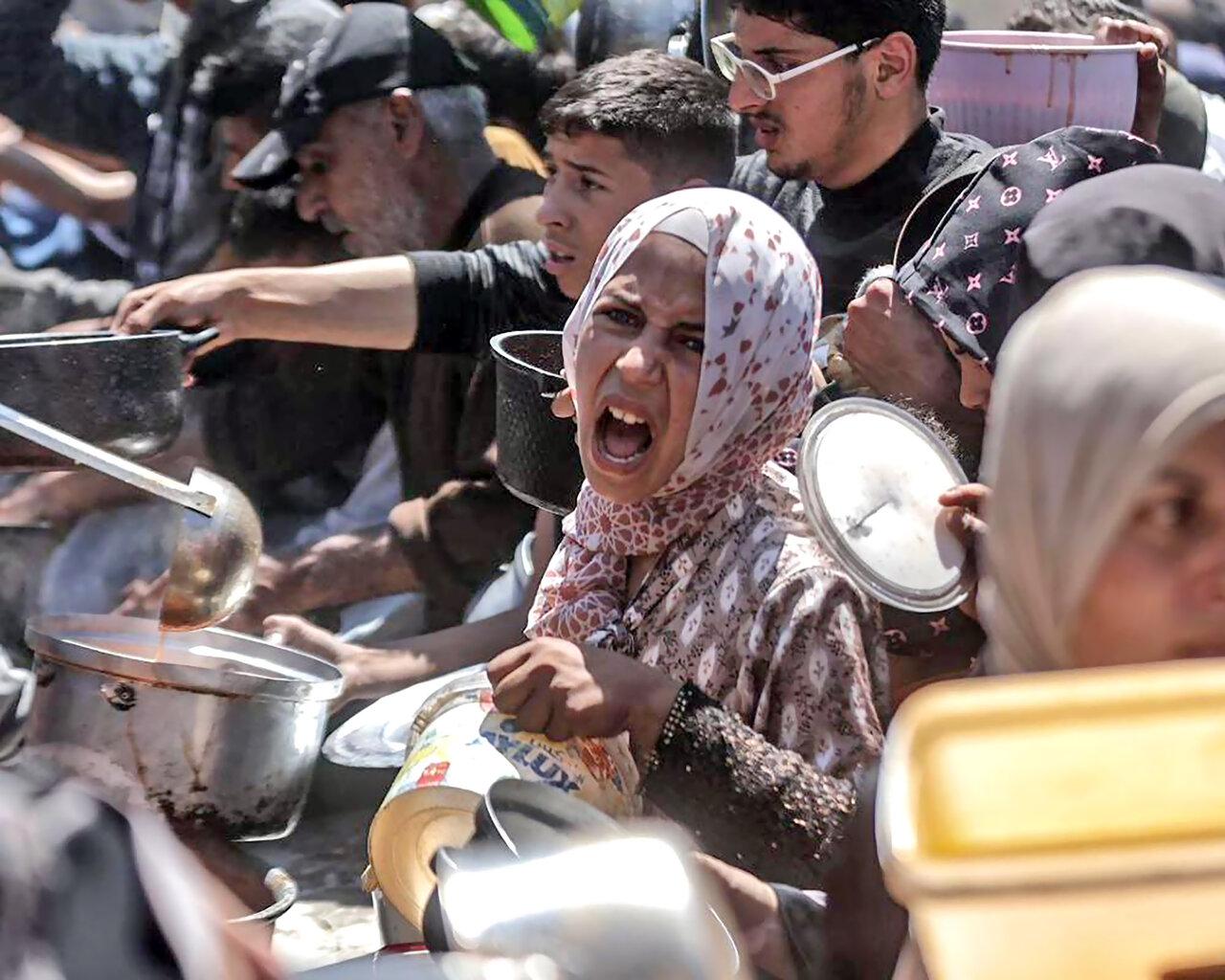 فــریـاد غـزه در جهانِ کور  و کر فــریـاد غـزه در جهانِ کور  و کر