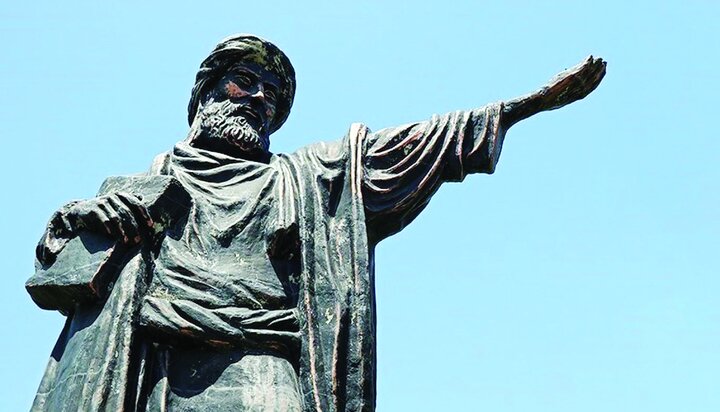 هر کدام از ما یک فانوس هستیم