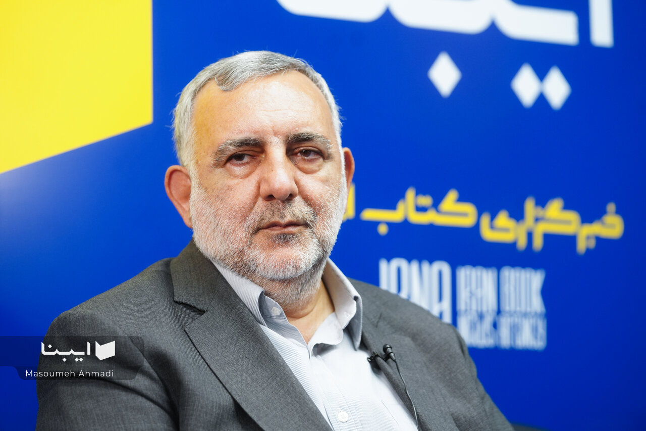 معاونت امور فرهنگی برای افزایش تقاضا در حوزه کتاب چه راهکارهایی دارد؟