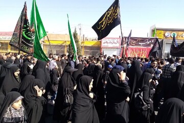 بر مدار عشق حسین (ع)