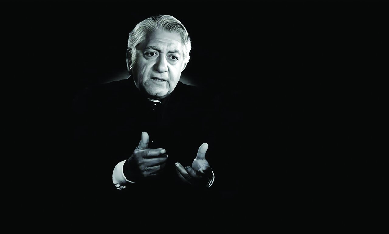 عزتالله انتظامی چطور وارد صحنه تئاتر شد؟ عزتالله انتظامی چطور وارد صحنه تئاتر شد؟