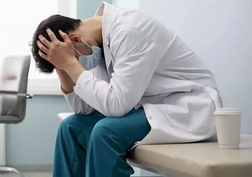 افسردگی رزیدنت‌ها هشدار جدی است