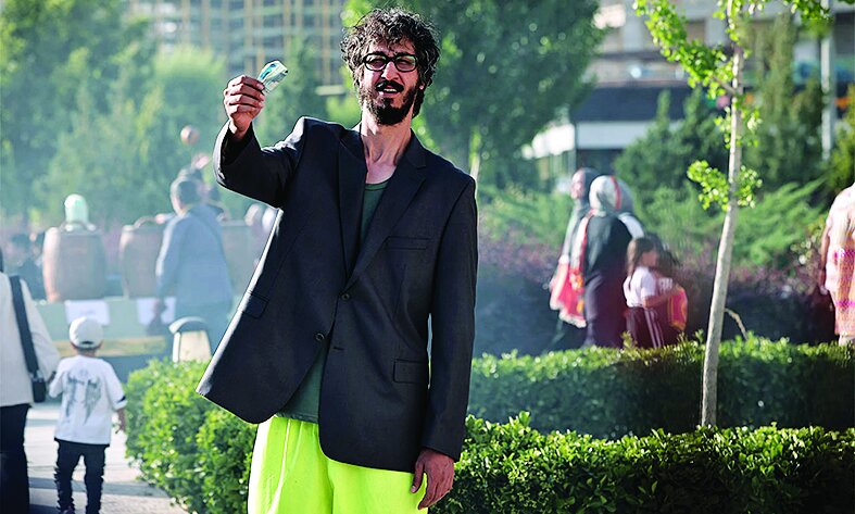 یکهتازی نامحسوس کمدی