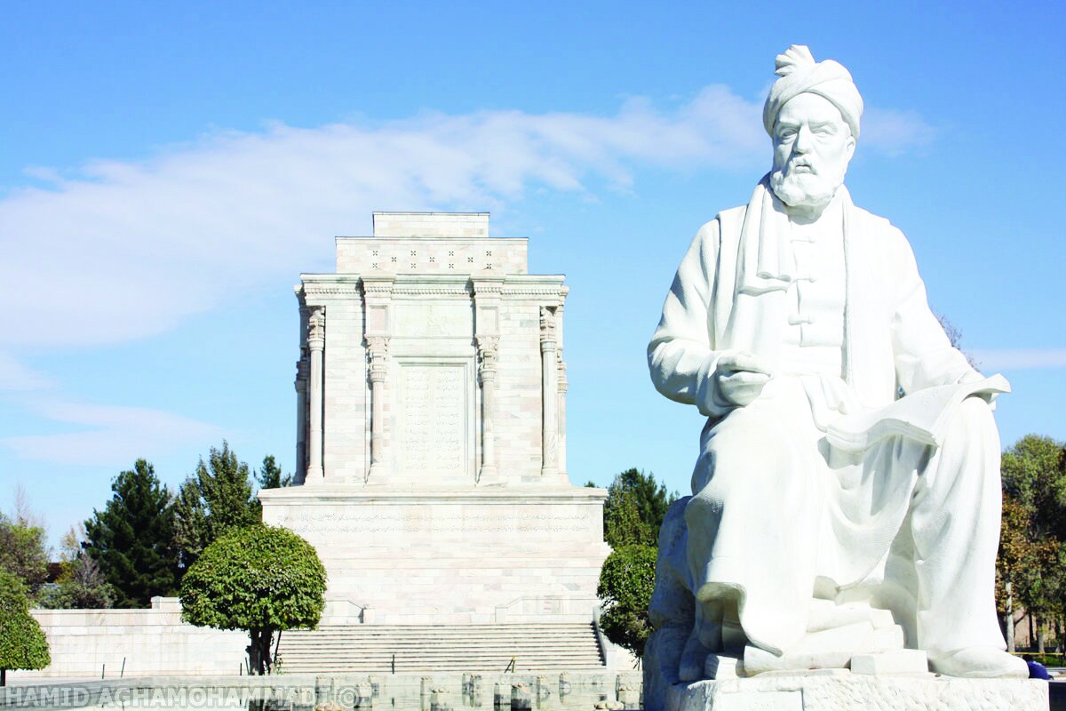 عیارسنجی خورشید کار شبپره شد