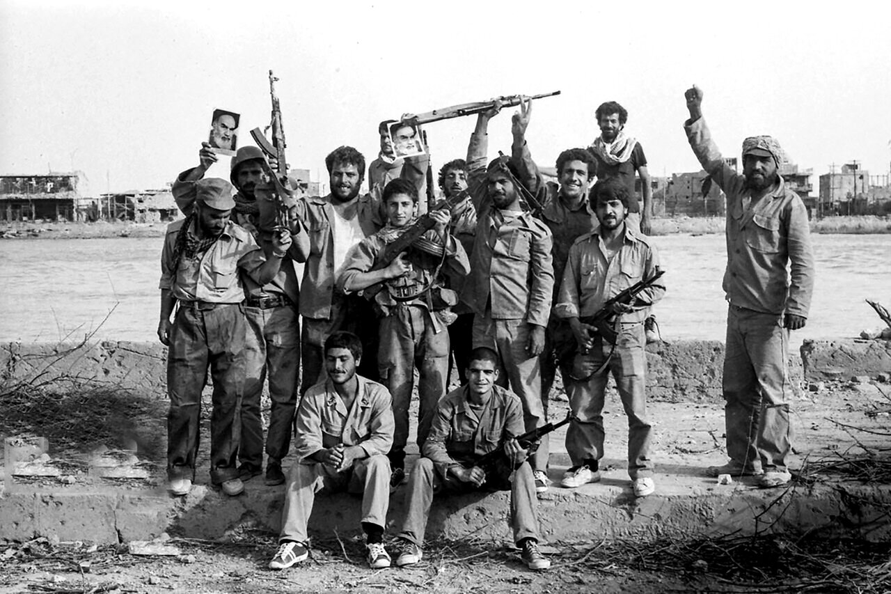 پیشران حرکت ملت‌ها