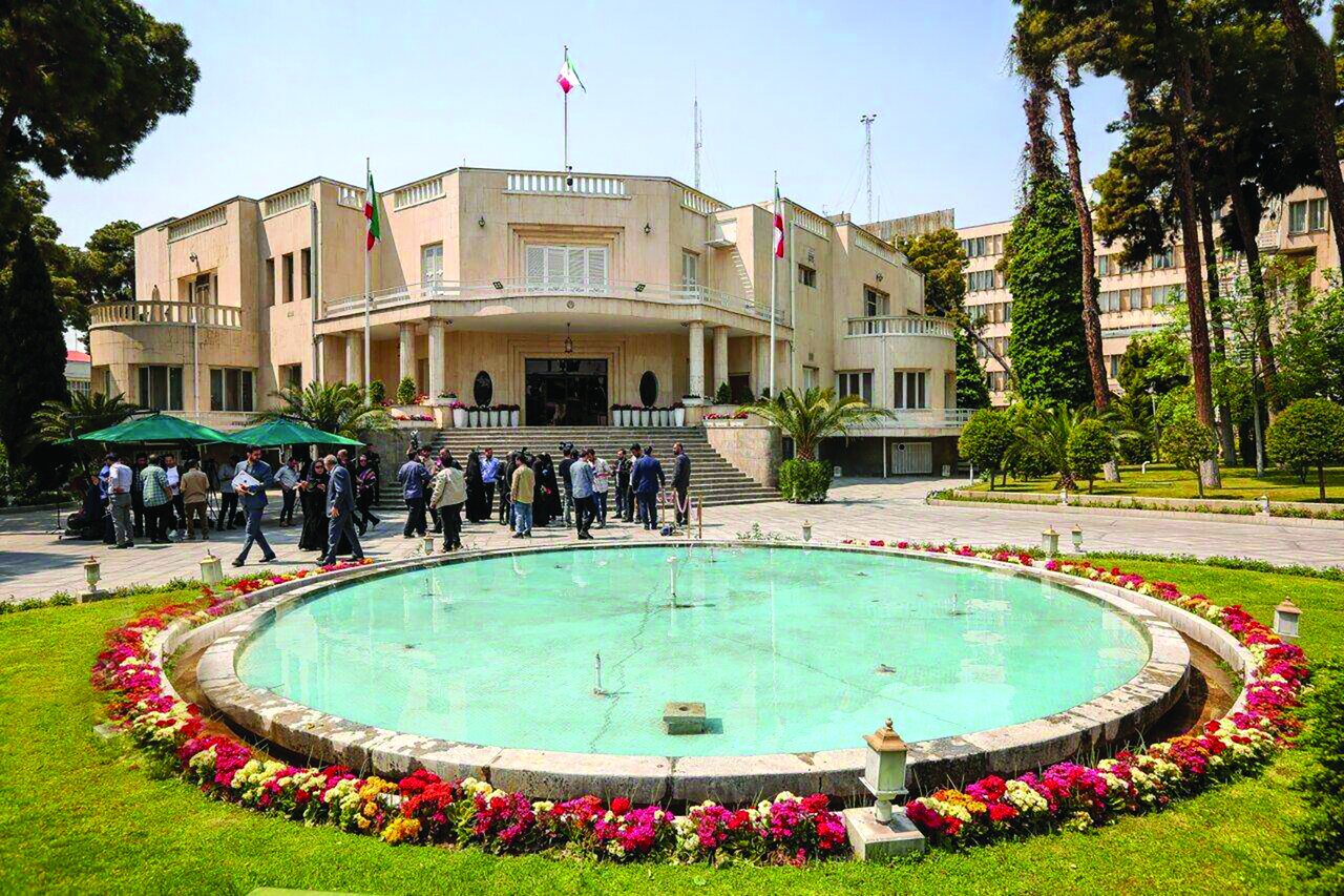 دولت کوچک، بهرهوری بزرگ! دولت کوچک، بهرهوری بزرگ!