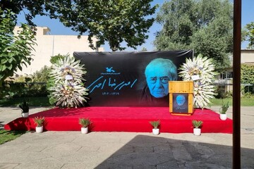 نخستین نمایشگاه احمدرضا احمدی پس از درگذشت او در گالری باوان